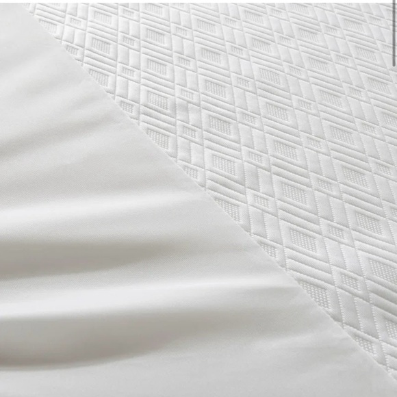 KING polyester cooling mattress pad - Picture 6 of 6